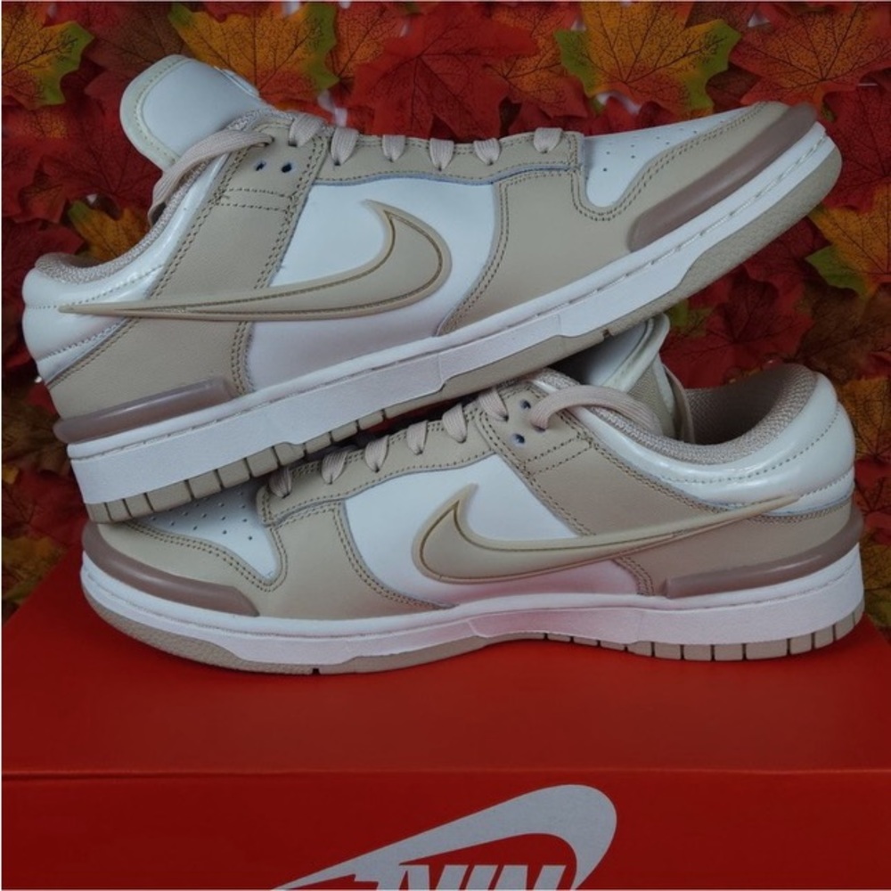NEW Nike Dunk Low Twist Sail/Sanddrift-Pink Oxford
Women's Size 10.5